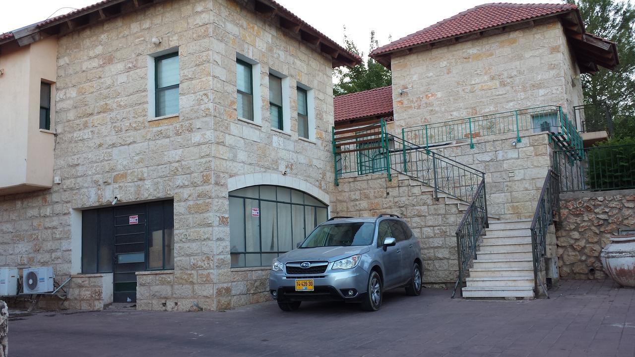 Erella'S Villa Rosh Pinna Exterior photo